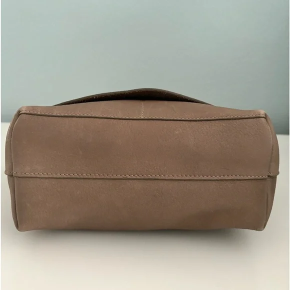 Gigi New York Andie - Picture 6 of 10